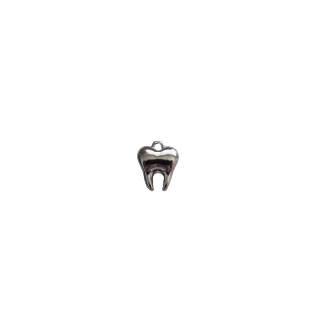 Silver Tooth