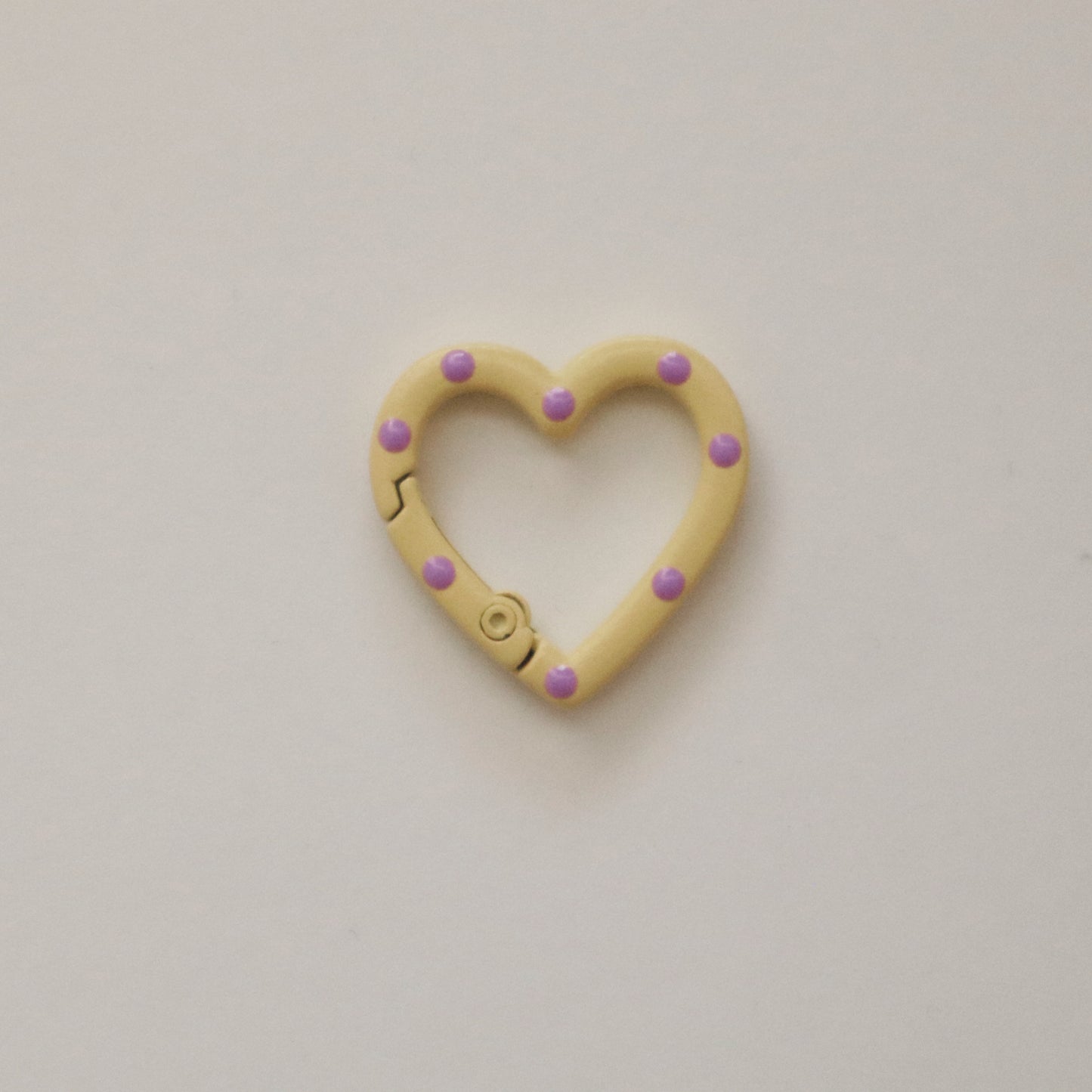 Yellow/Purple Heart Clip