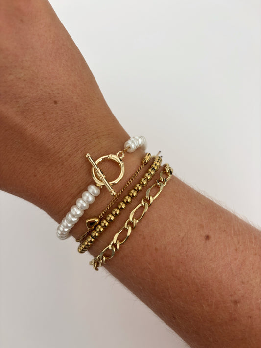 Pearl Bracelet w Toggle