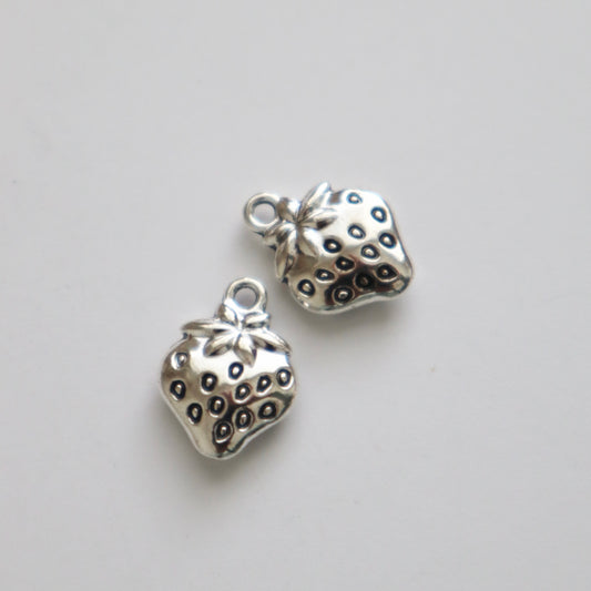 Silver Strawberry